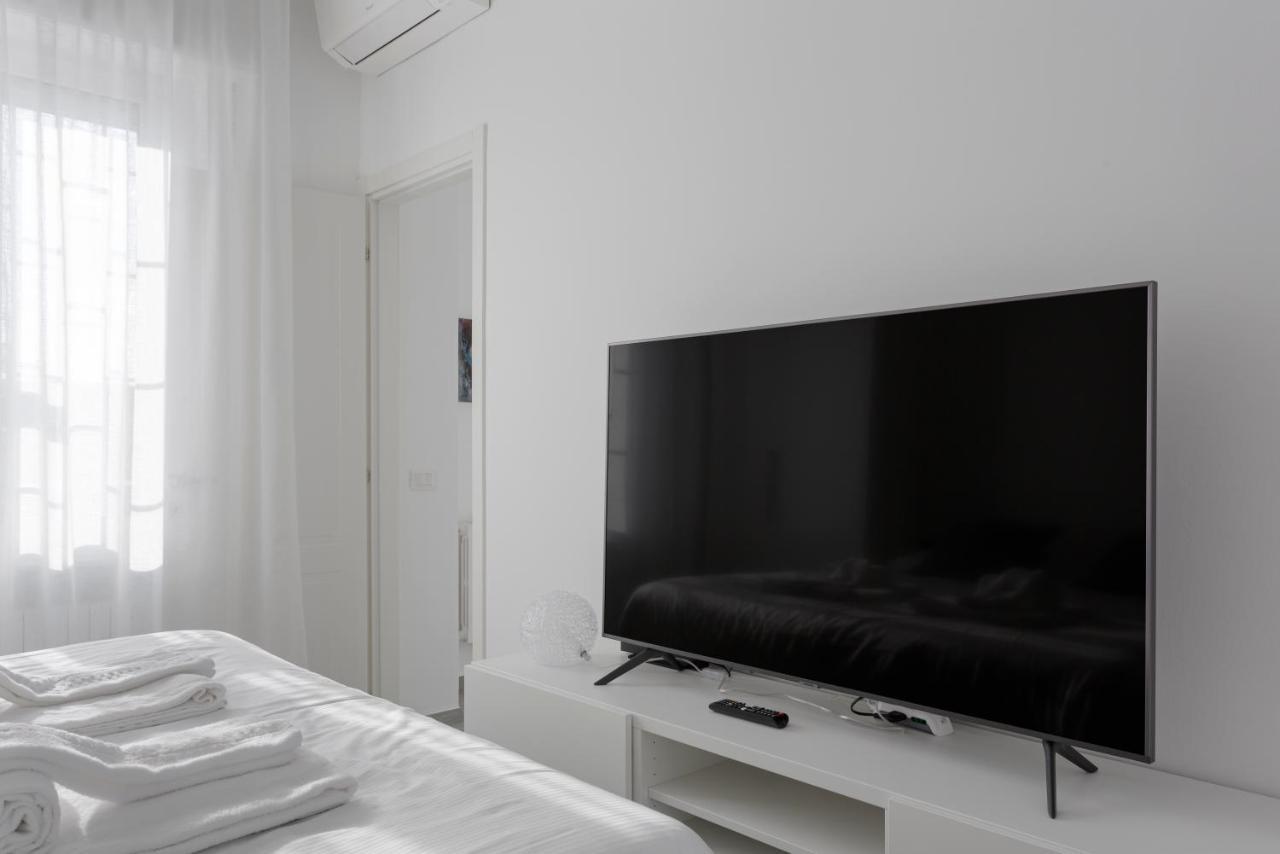 Apartament Amazing Terrace In Milan-Via Strambio Citta Studi Zewnętrze zdjęcie